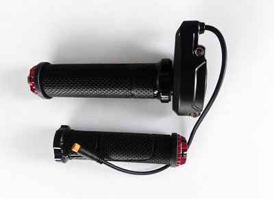 QF200 throttle grips and cable, showing the side of the control housing